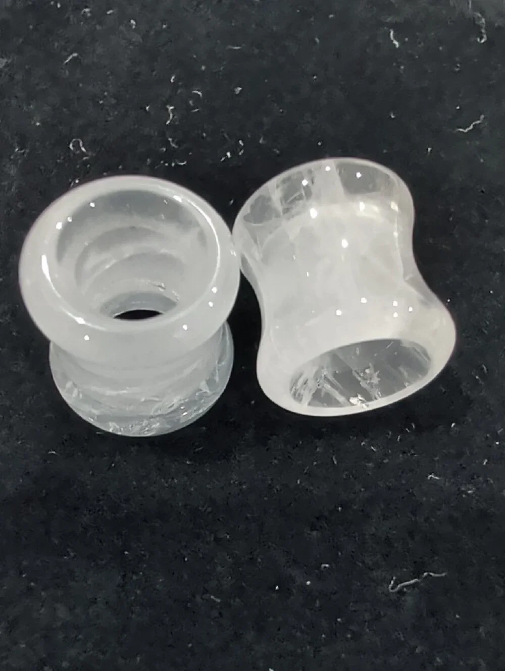 10mm/00G Premium Made Icicle Quartz Tunnel Plugs